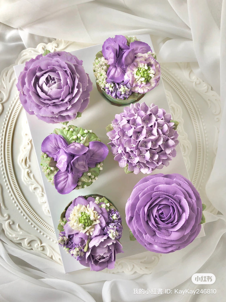 Iris Dreams Cupcake Box
