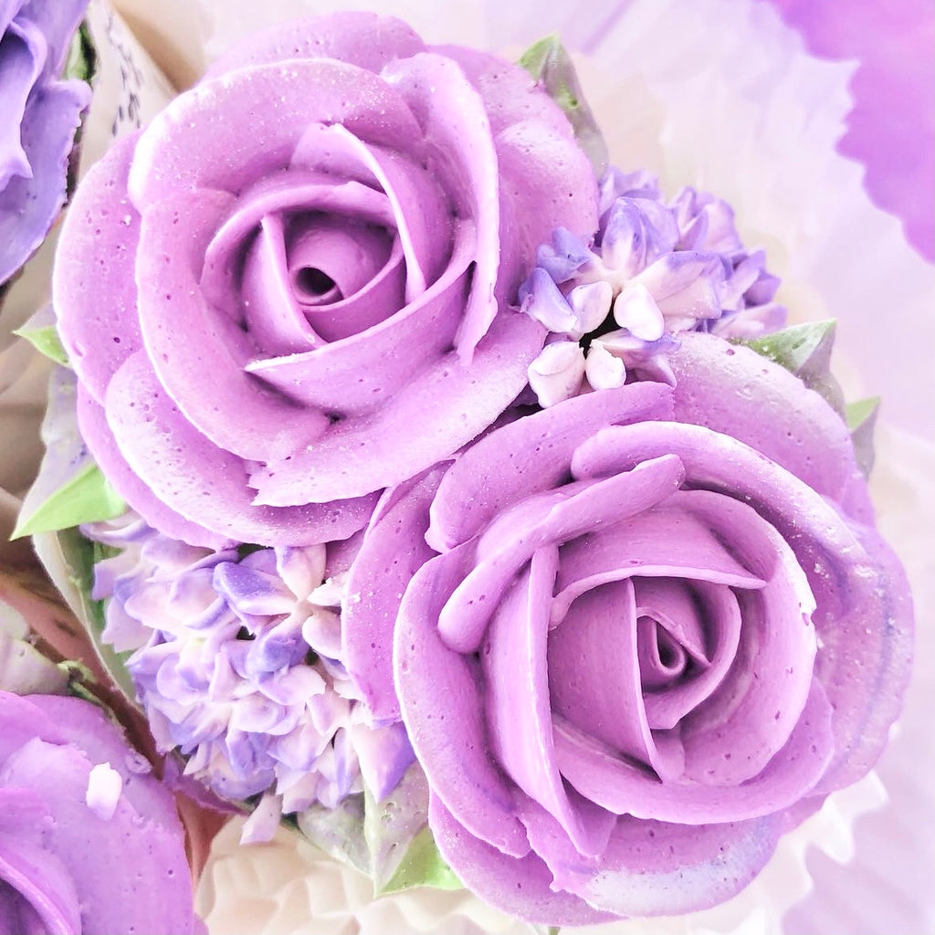 Classic Roses Cupcake Bouquet