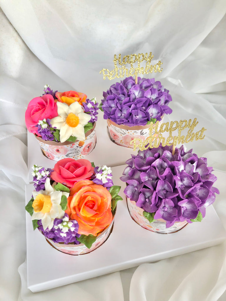2 Floral Cupcakes in Box (min. order 3 sets)