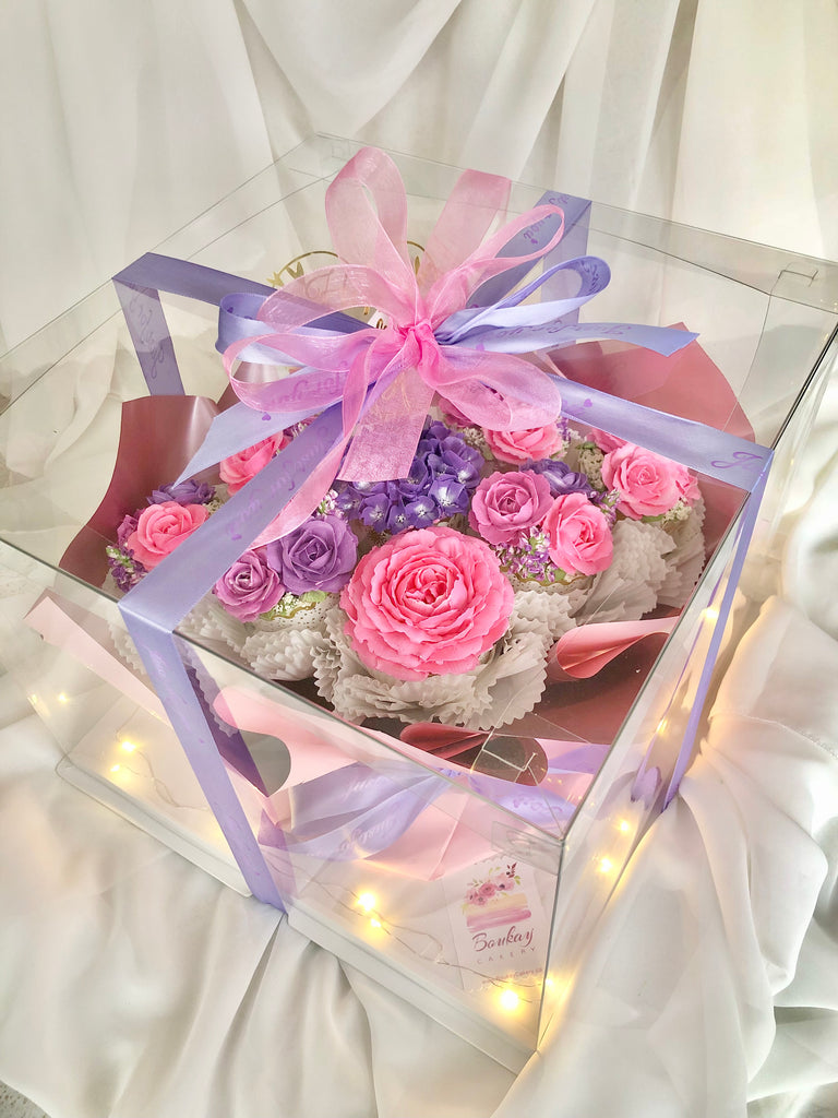 Blooming Love Cupcake Bouquet